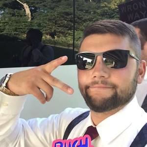 Meet your Posher, Adam